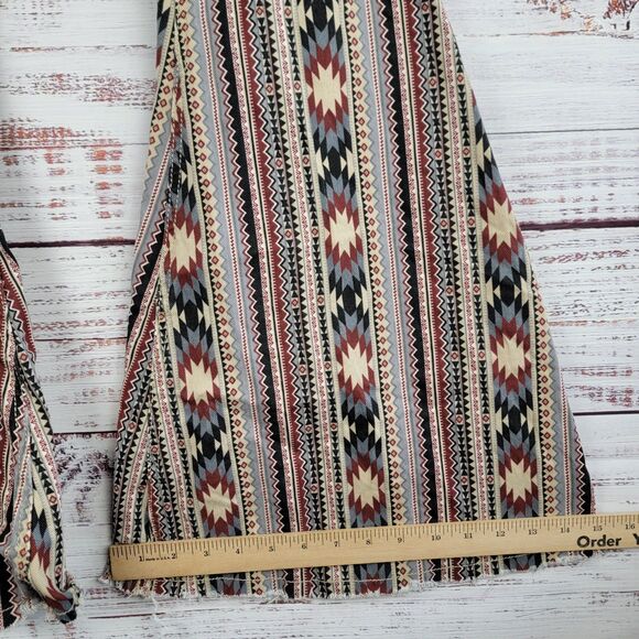 Rock & Roll Bargain Button Bell Bottom Jeans Womens 28 x 34 Cowgirl Aztec Flare - Picture 2 of 11